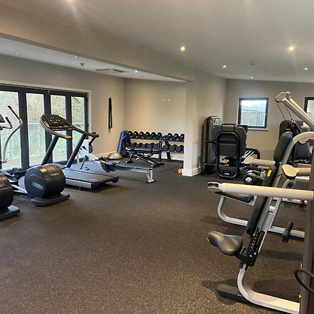 Reed Warbler - Hm111 - Lower Mill Estate Penthouse Apartment With Spa Access Somerford Keynes المظهر الخارجي الصورة